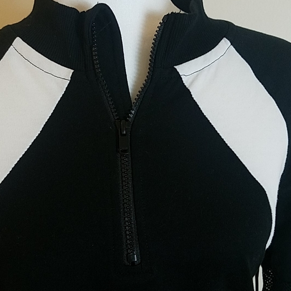 Bebe black and white zipper front sweatshirt - Picture 2 of 8